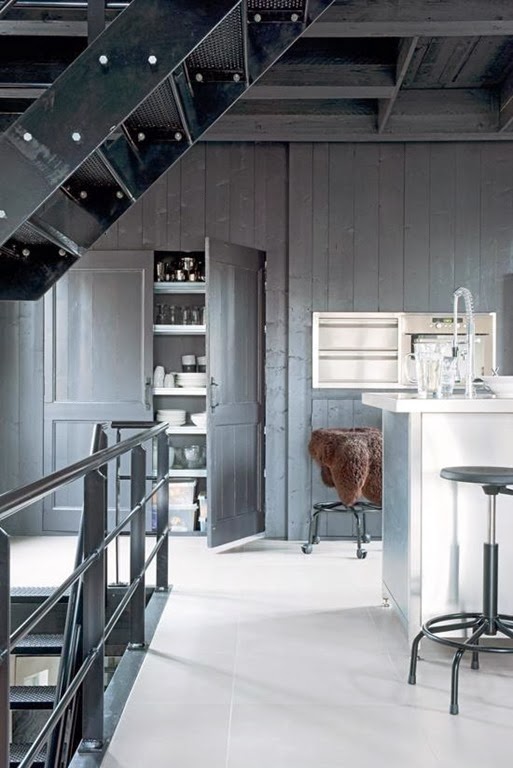 [1512389_775187695829186_1371344751_n.jpg]