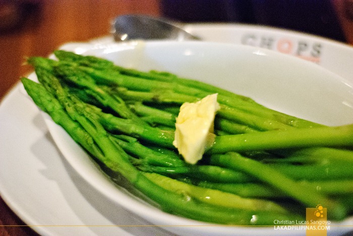Steamed Asparagus at Chops Chicago Steakhouse 