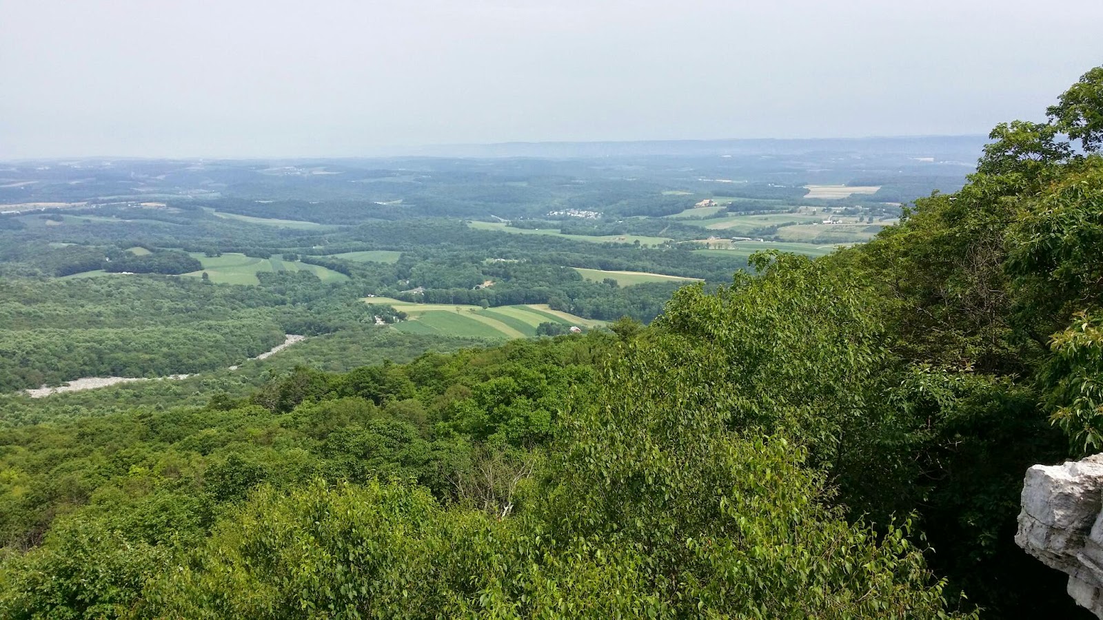 Joe Appalachian Trail 2014 2.7. Tag 76 Port Clinton bis Hawk Mtn