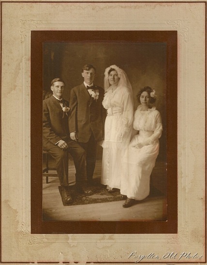 Wedding Photo PR Antiques One 1918 I think