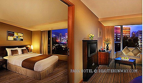 PARK HOTEL HONG KONG DELUXE SUITE ROOM HOTEL ROOM Grand Park Otaru Hotel Japan Grand Park Kunming Wuxi Xian China, Grand Park Orchard City Hall Park Hotel Clarke Quay Singapore LUNAR NEW YEAR STAYCATIONS
