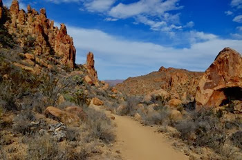 trail to Balanced Rock in the Grapevine Hills