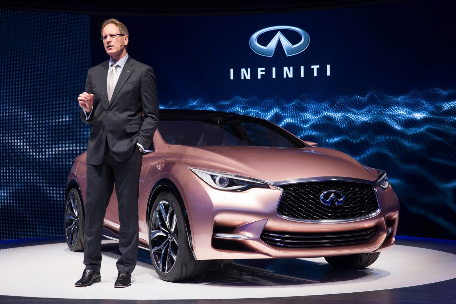 [Infiniti-Q30-Concept-11%255B2%255D.jpg]