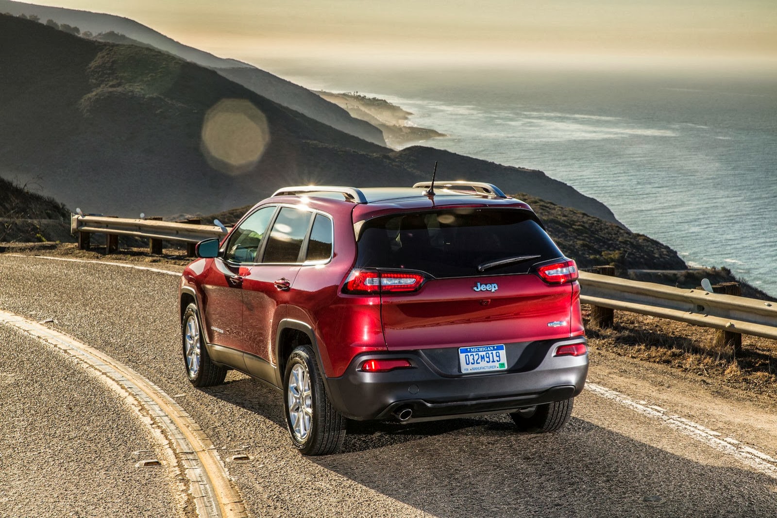 [Jeep-Cherokee-16%255B2%255D.jpg]