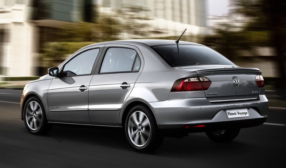 [Eis%2520os%2520novos%2520Volkswagen%2520Gol%2520e%2520Voyage%25202013%2520%252810%2529%255B2%255D.jpg]