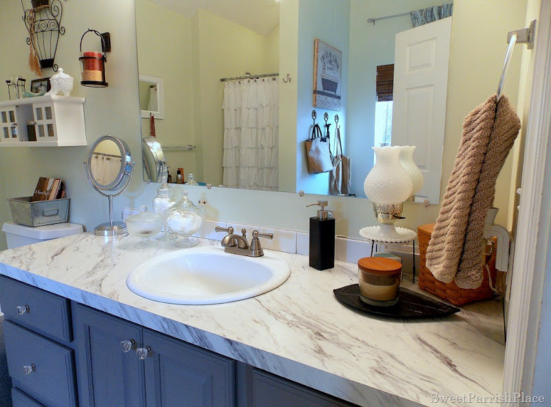Builder grade vanity makeover 12