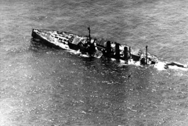 CC Photo Google Image Search Source is upload wikimedia org  Subject is SMS Ostfriesland sinking close