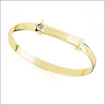 round-diamond-star-bangle