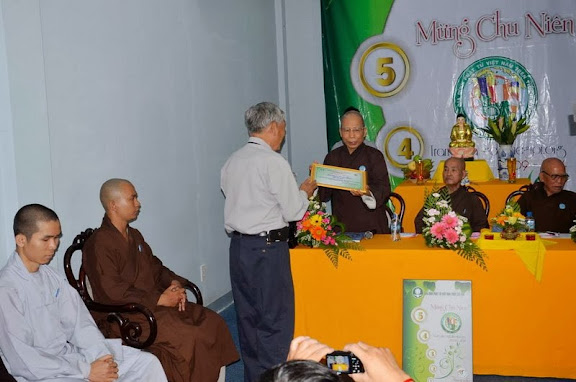 ChuNien5TrangNhaTheGioi_56.jpg