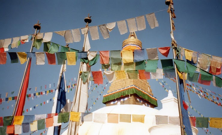 Obiective turistice Nepal: good bye, stupa.jpg