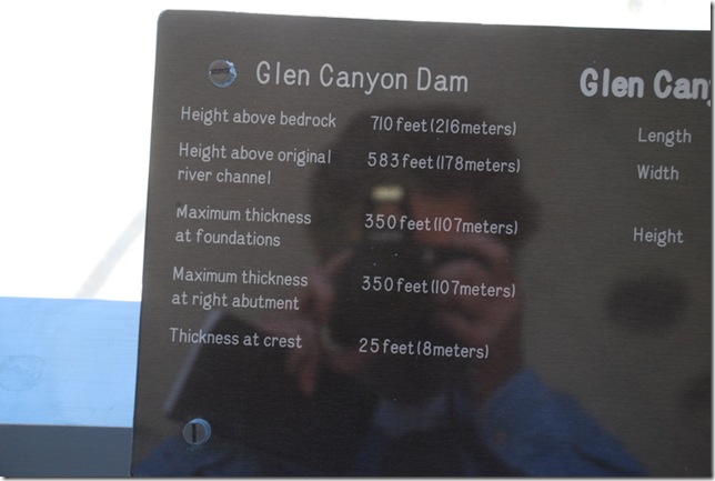 10-31-11 D Glen Canyon Dam NRA Visitor Center 010