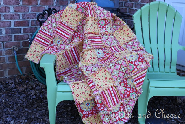 [Rag%2520Quilt%2520Yellow%2520and%2520Red%2520064%255B19%255D.jpg]
