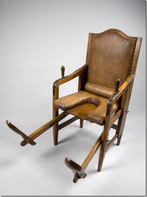 ancient_birthing_chairs_helped_women_during_childbirth_640_12