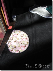 Pocket placed on the front jacket.