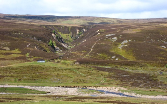 Looking back to the Dulnain bothy