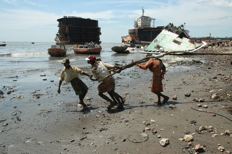 chittagong-ship-breaking-yard-3