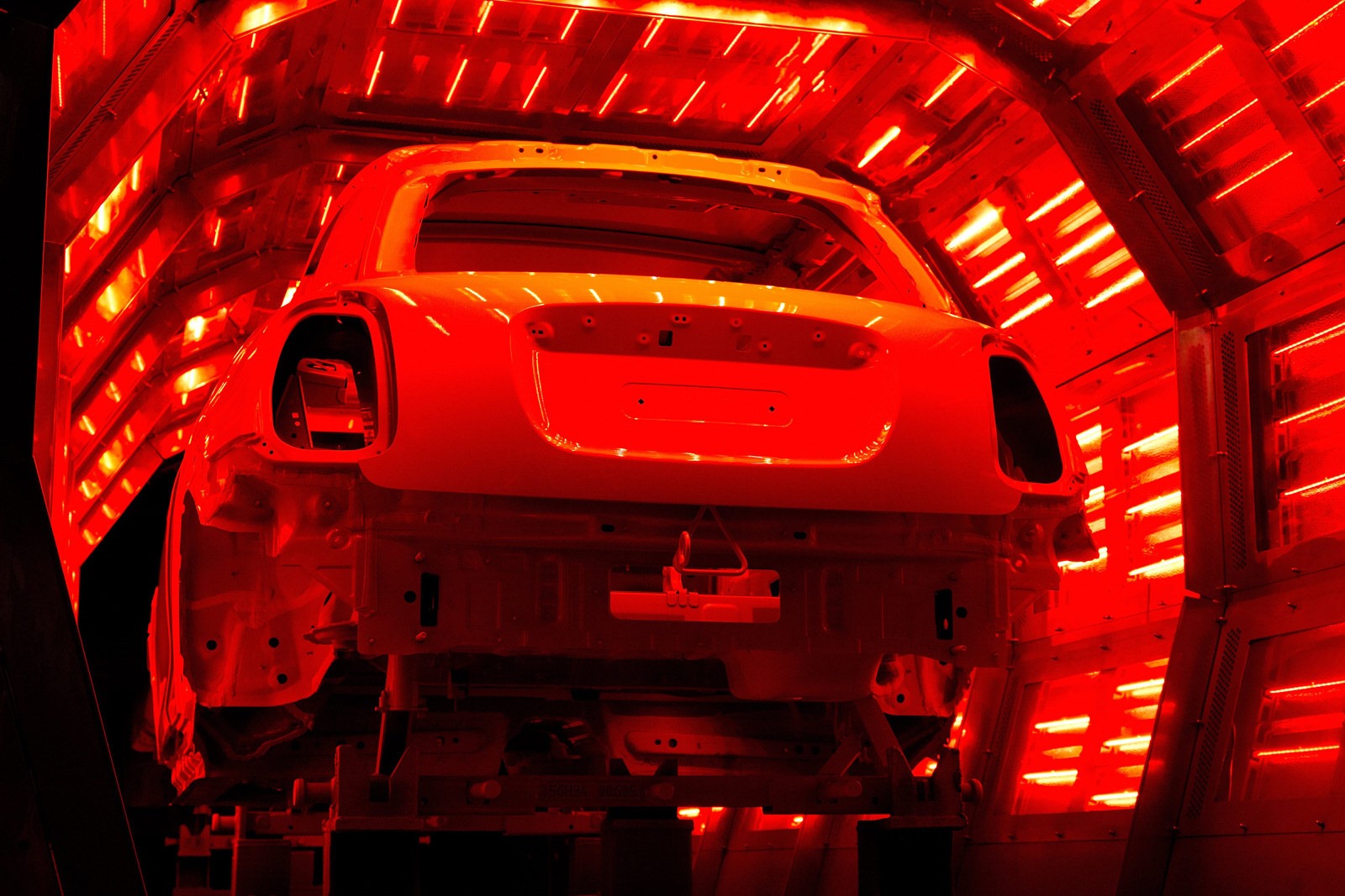 [2015-Mini-hatch-production-6%255B2%255D.jpg]