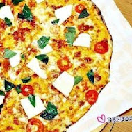 堤諾比薩  Tino's Pizza Cafe(家樂福內湖門市)