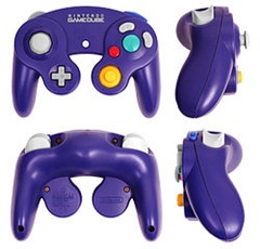 Não fossem as cores, o controle do GameCube pareceria um controle bem normal se comparado ao do Nintendo 64