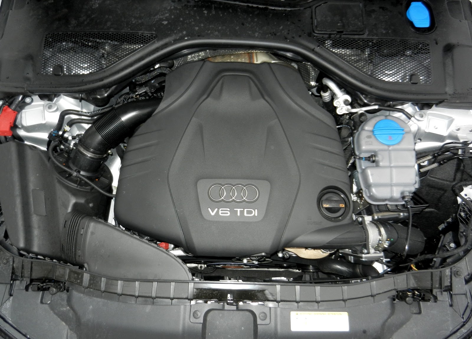 [Audi%2520A6%2520Avant%25203.0%2520TDI%2520%252810%2529%255B3%255D.jpg]