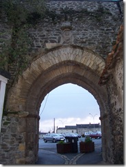 2012.11.10-011 porte du château