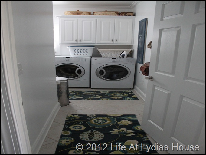 laundry room 1