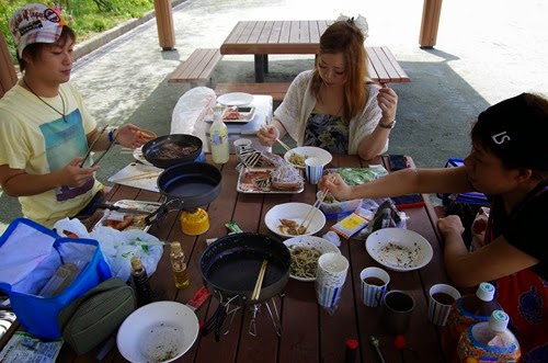 [140714063.jpg]