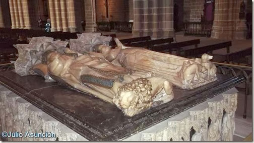 Sepulcro de Carlos III - Catedral - Pamplona