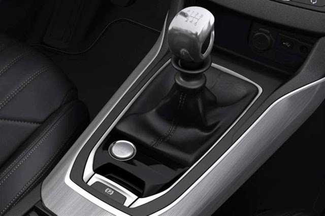 [Novo-Peugeot-308-2014-interior%2520%25284%2529%255B3%255D.jpg]