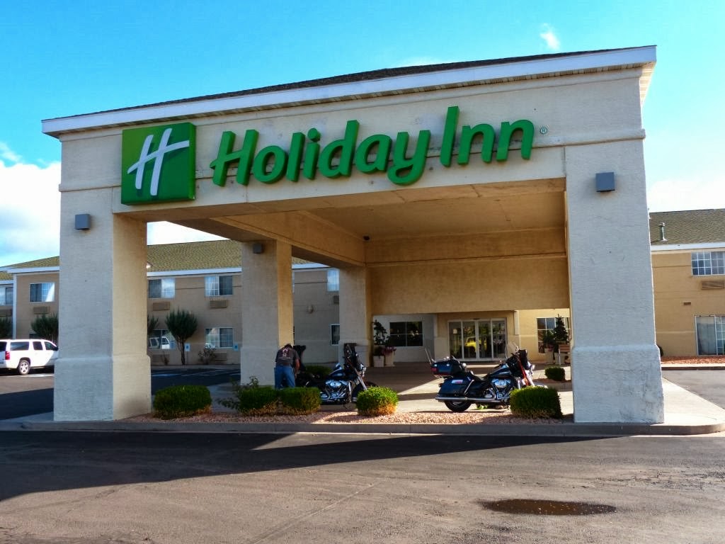 [LV---Holiday-Inn2.jpg]