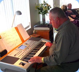 Ken Mahy playing the Korg Pa80