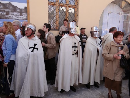 31. Cavaleri medievali in Brasov.JPG