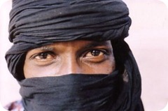 Origini e sviluppi della rivolta Tuareg in Mali.