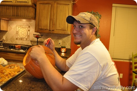 pumpkin carving 101 048
