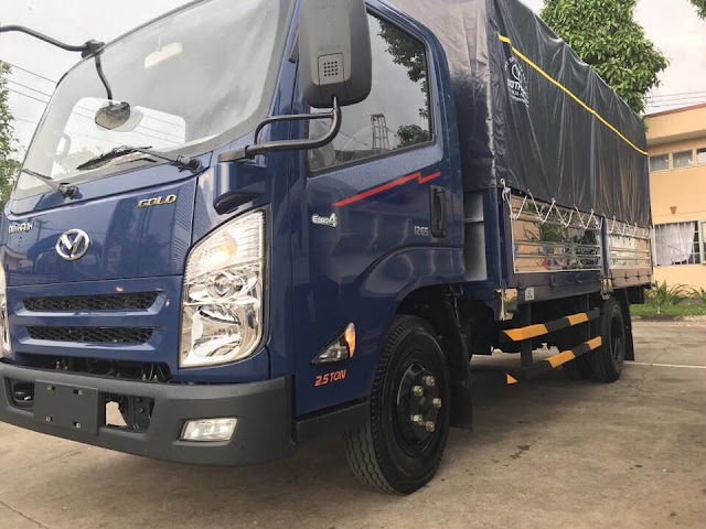 Xe tải IZ65 Gold Đô thành 3.5 tấn thùng bạt Xe tải IZ65 Gold Đô thành 3.5 tấn thùng bạt