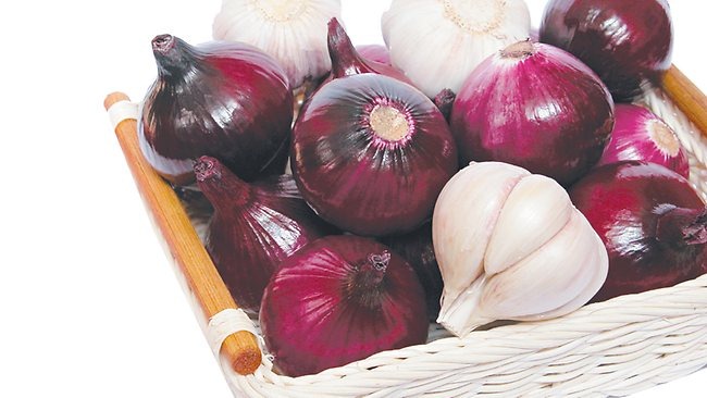 [418721-onions-and-garlic%255B5%255D.jpg]