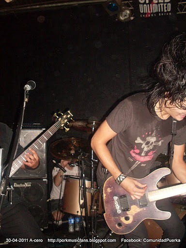 [A-cero%252030-04-2011%2520Show%2520%252851%2529%255B2%255D.jpg]