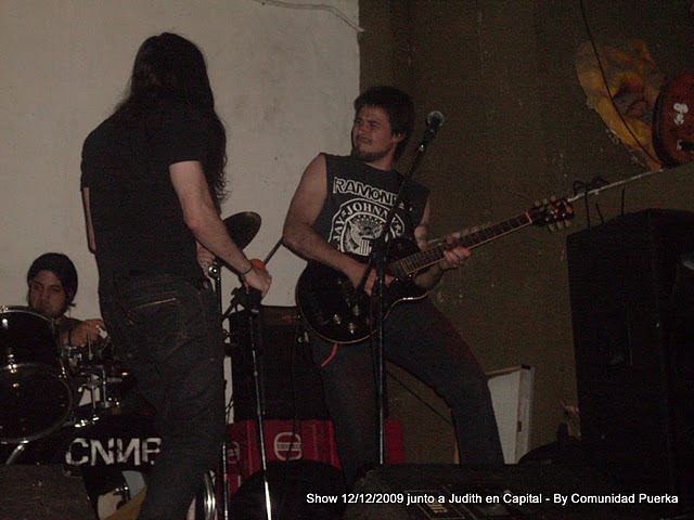 [Pork%2520junto%2520a%2520Judith%252012-12-2009%2520Capital%2520%25289%2529%255B2%255D.jpg]