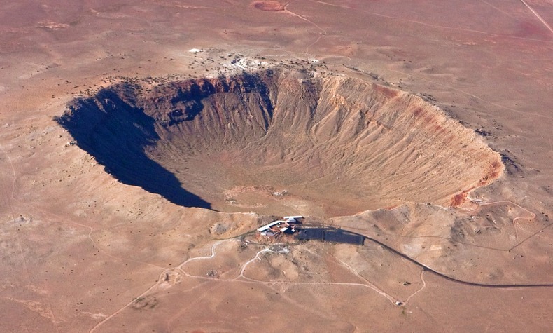 http://lh4.ggpht.com/-vyursgWo9lU/UfjRiAubu4I/AAAAAAAAqx8/r8OPn9rHbLU/meteor-crater-3%25255B6%25255D.jpg?imgmax=800