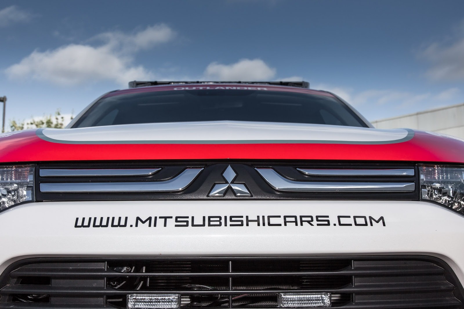 MODIFIKASI JIE JIE: New Mitsubishi Lancer EVO X Assume 