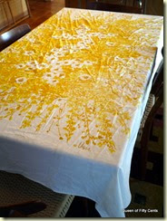 Vera yellow tablecloth