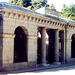 35 - Juan de Villanueva - Puerta del Jardín Botánico