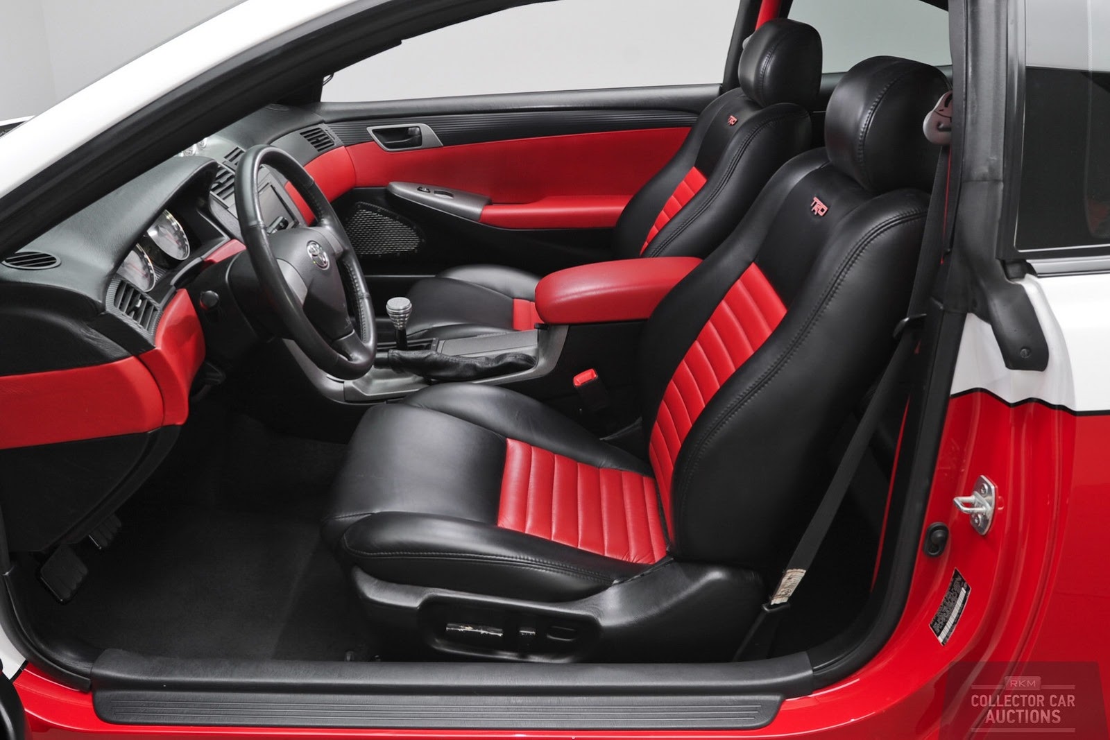 [NASCAr-Edition-Toyota-Camry-Coupe-46%255B2%255D.jpg]