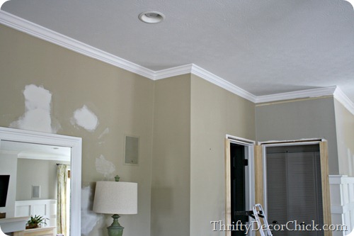August 2017 From Thrifty Decor My First Plan Of Action Yesterday Was To Finish Up Extending The Crown Molding This Is A Little Trick I Use Make