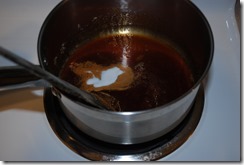 Add baking soda to caramel syrup