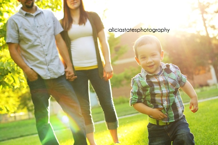 [family-children-photography-alicia-states-19aug%2520117%255B3%255D.jpg]