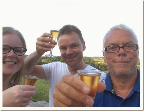 Natasja, Wino en Joop pineau
