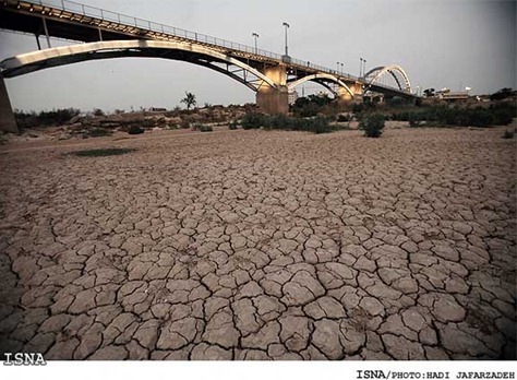 drought-Karun-River-Ahvaz-1