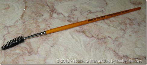 Escova de Pestanas e Sobrancelhas a MUFE MUFE Lashes and Eyebrow Brush