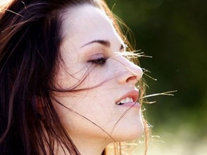 Kristen Stewarts - Capa Faixa 360 (7)